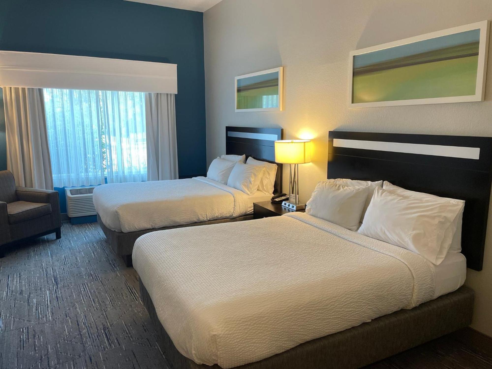 Holiday Inn Express And Suites Montgomery, An Ihg Hotel Екстер'єр фото